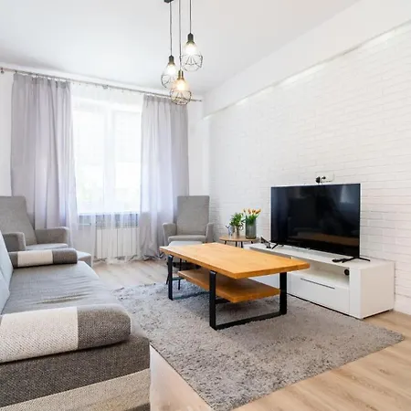 Apartamentysnu, Parkowy 公寓 *